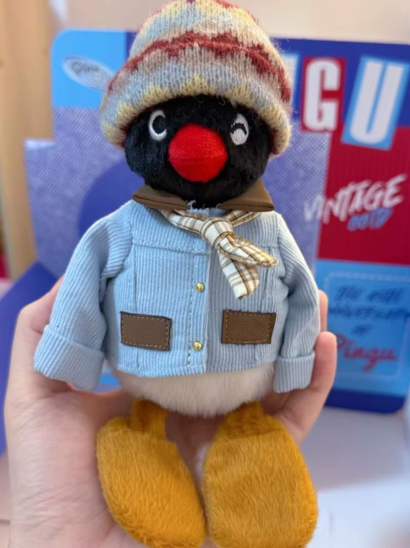 Vintage Collectible Toys For Sale - Pingu صندوق أعمى 45th الذكرى خمر