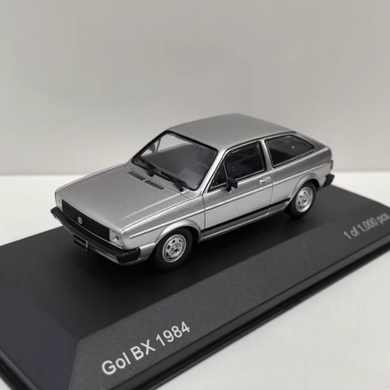 WHITEBOX 1/43 مقياس Gol BX 198 - مراجعة Vintage Collectible Cars وسعره