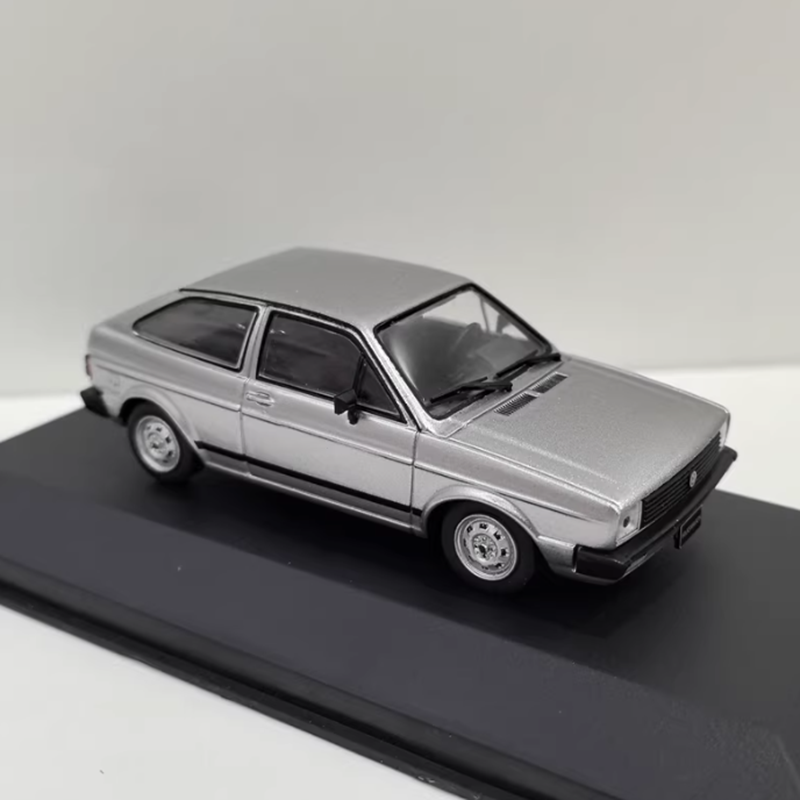 WHITEBOX 1/43 مقياس Gol BX 198 - مراجعة Vintage Collectible Cars وسعره