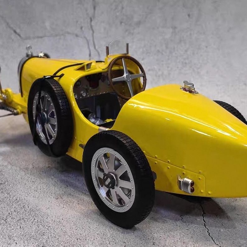 نموذج سيارة بوجاتي T35 الكلاسي - مراجعة Vintage Collectible Cars وسعره